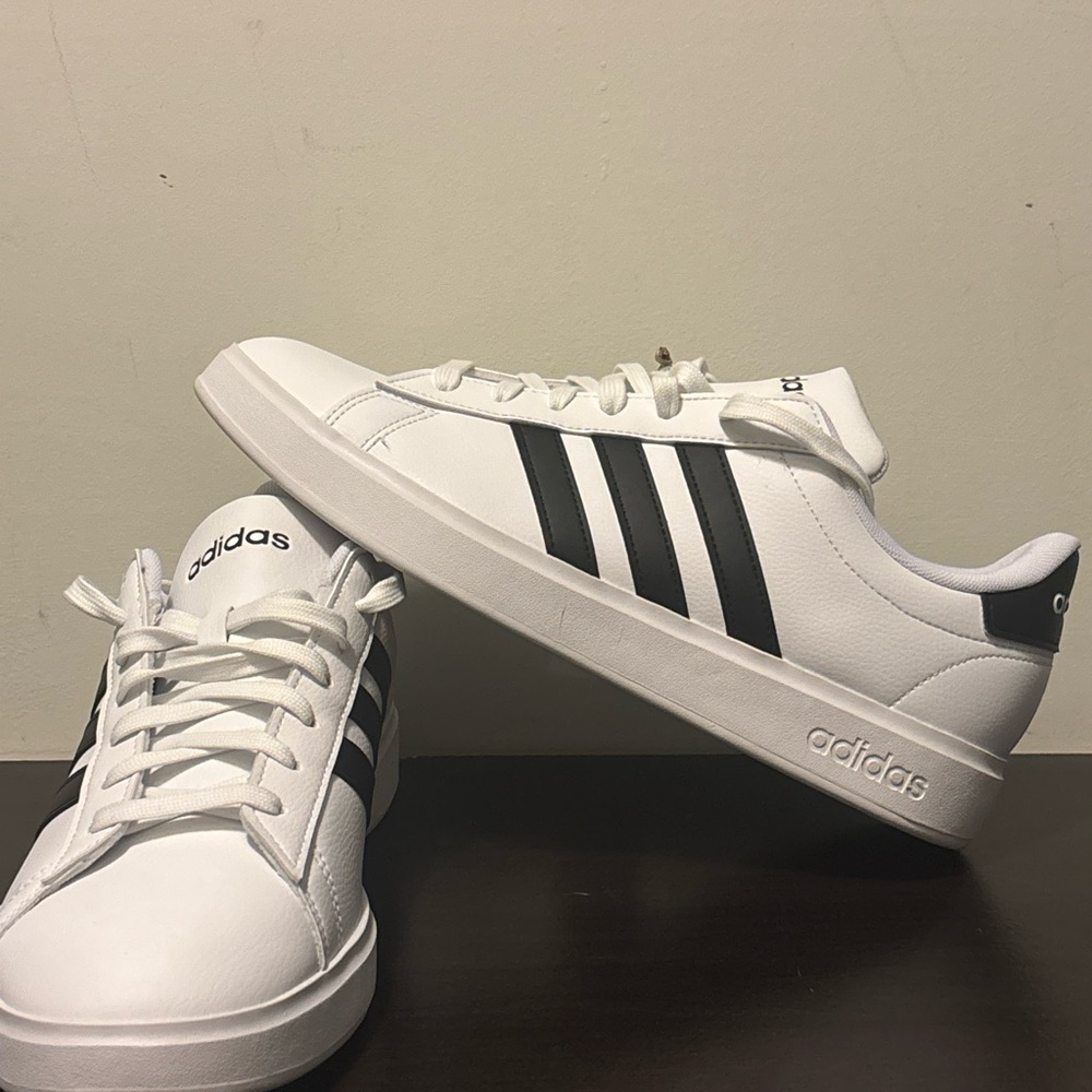 Adidas Men's Classic White and Black Sneakers